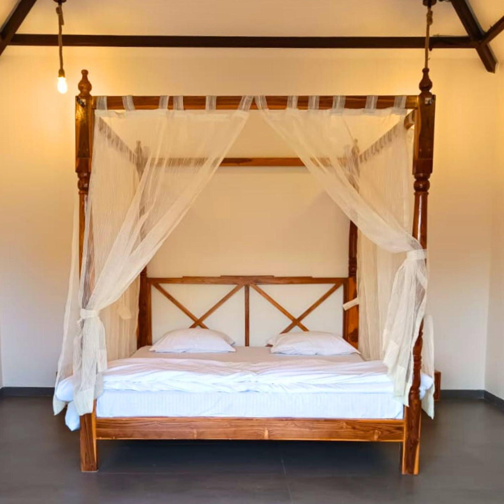 Mount Lake Villa Resort Igatpuri Exterior photo